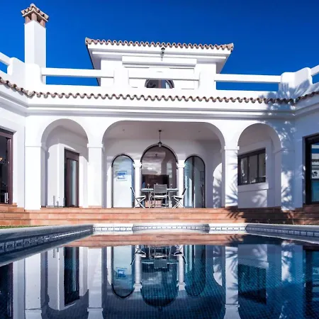 Ref 4 Casa Blanca